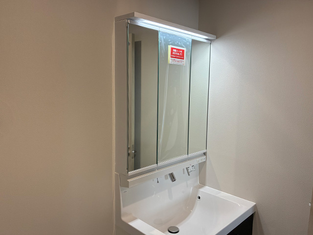 愛知県あま市の新築賃貸ガレージハウス/ビルトインガレージ付きメゾネット賃貸アパート「G+COLOR木田」B棟洗面室