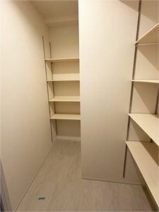 名古屋市北区真畔町の新築賃貸マンション：シューズクローゼット
