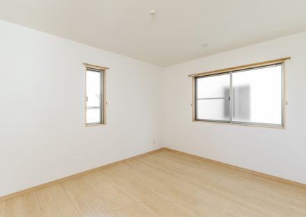 愛知県長久手市の注文住宅のナチュラルスタイルの2階洋室