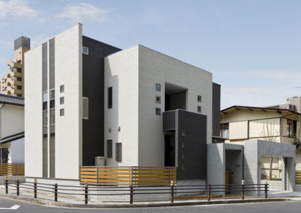 名古屋市東区の注文住宅のモダンなデザインの外観