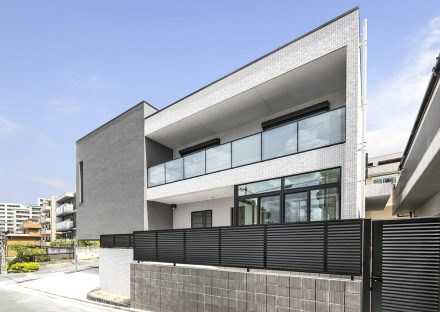 名古屋市昭和区の注文住宅のモダンでスタイリッシュな外観デザインの新築写真